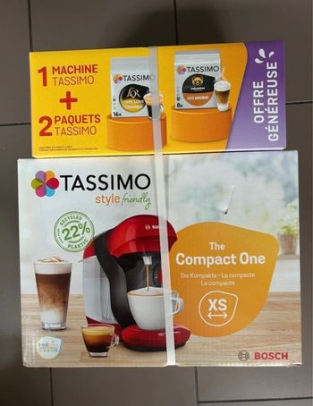 Tassimo tout neuf avec  dosettes