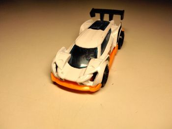 Voiture miniature Super Blitzen Hot Wheels échelle 1/64 ; 3 inche