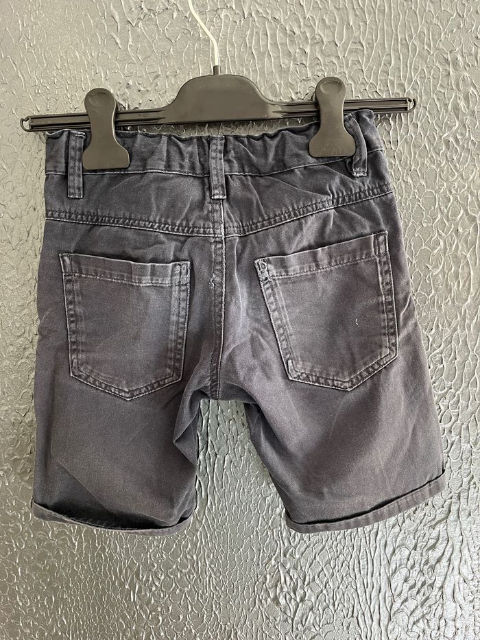 Short  9 ans - photo numéro 3