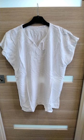 Blouse T-shirt manches courtes - 40/42