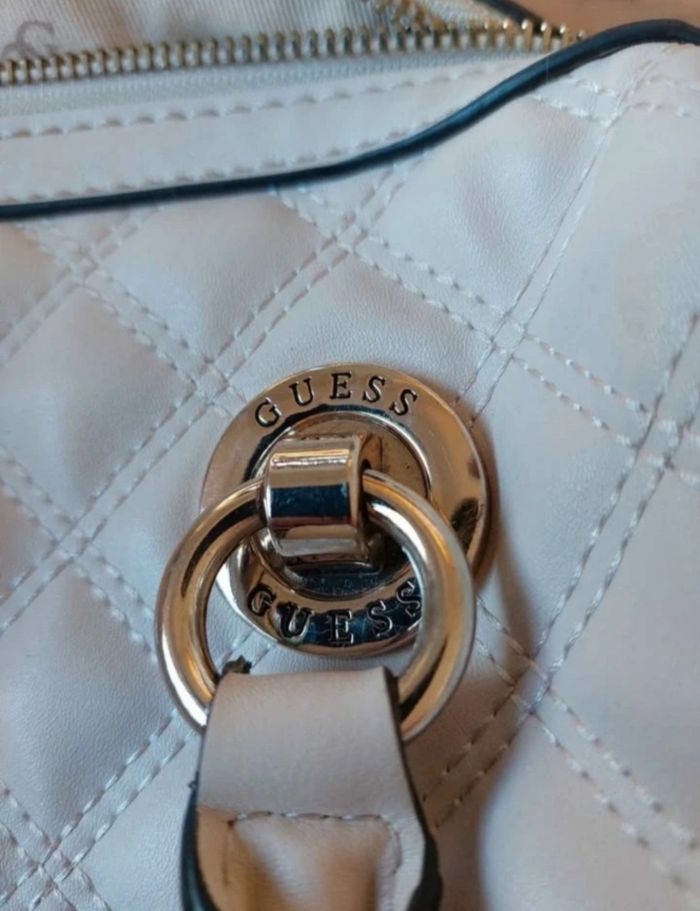 Sac Guess - photo numéro 3