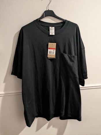 T-shirt noir taille L Nike