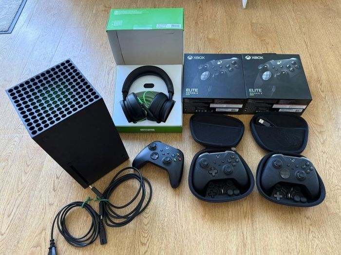 Xbox Series X + 2x Elite Series 🎮 2 (avec OVP) - photo numéro 2