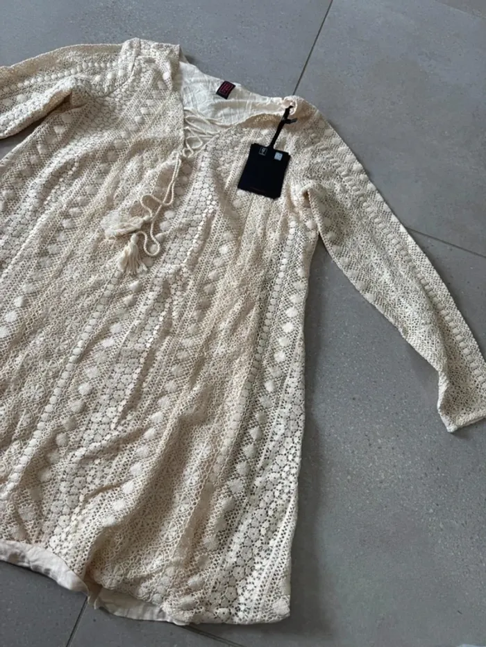Robe beige Stefanel taille S, neuve avec étiquette, 80cm longueur - photo numéro 2