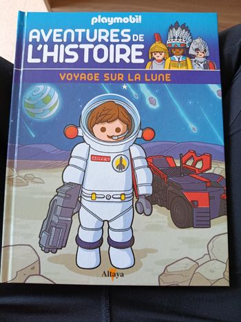 Vend livre playmobil