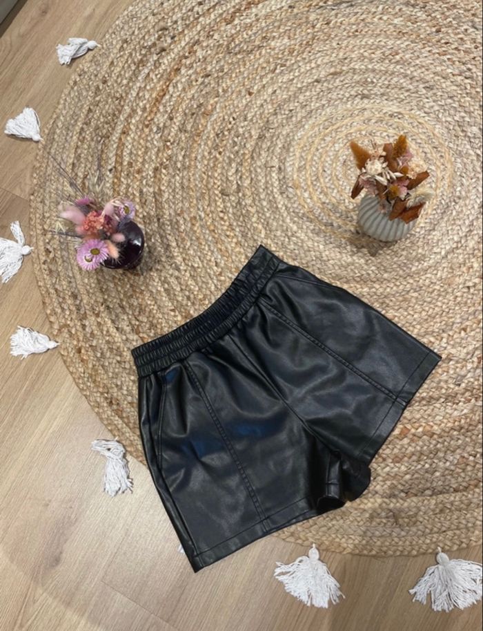 Short simili cuir - photo numéro 2