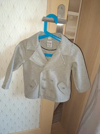 Manteau garçon habillé classe Tex 18 mois gris super état
