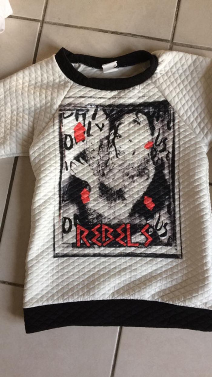 Lot pull 16 Ans’ - photo numéro 2