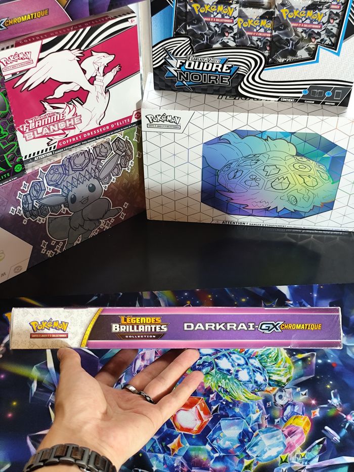 Coffret Darkrai-GX chromatique Légendes brillantes SL3.5 - photo numéro 6