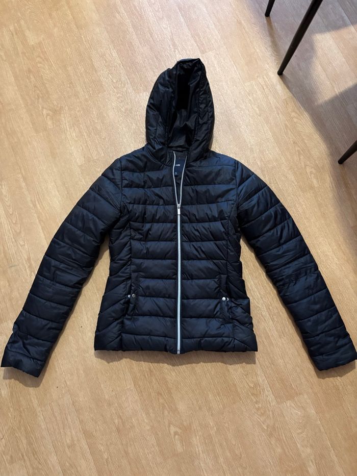 Doudoune kiabi noire taille XS comme neuve - photo numéro 2