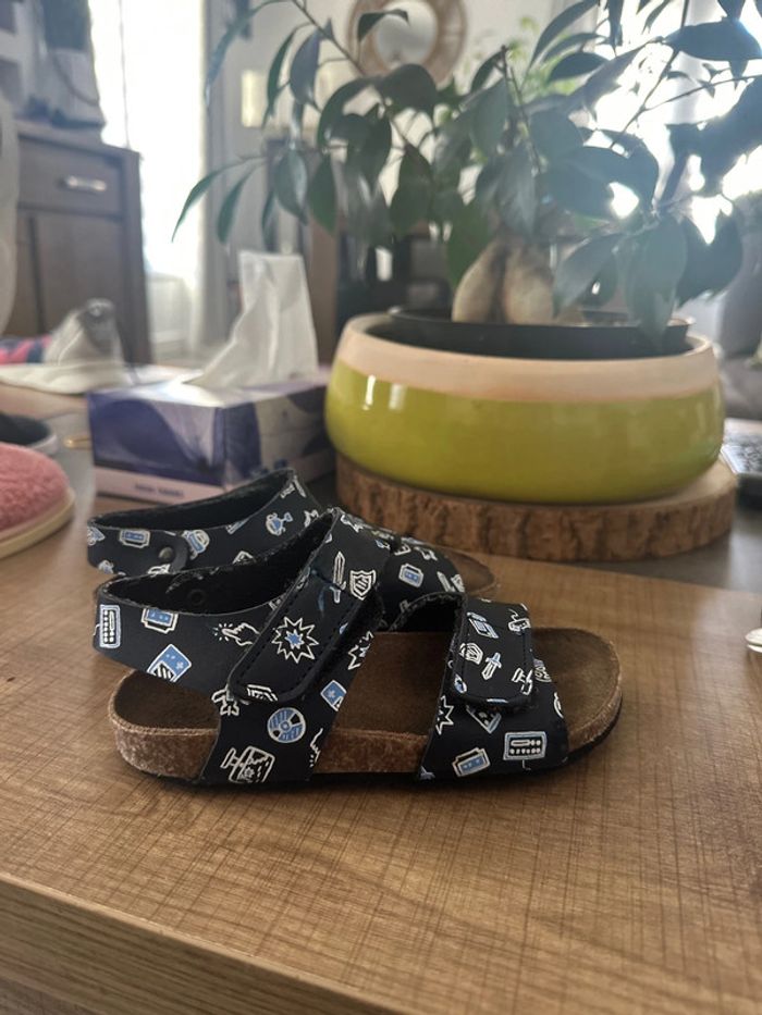 Sandales cuir, taille 27