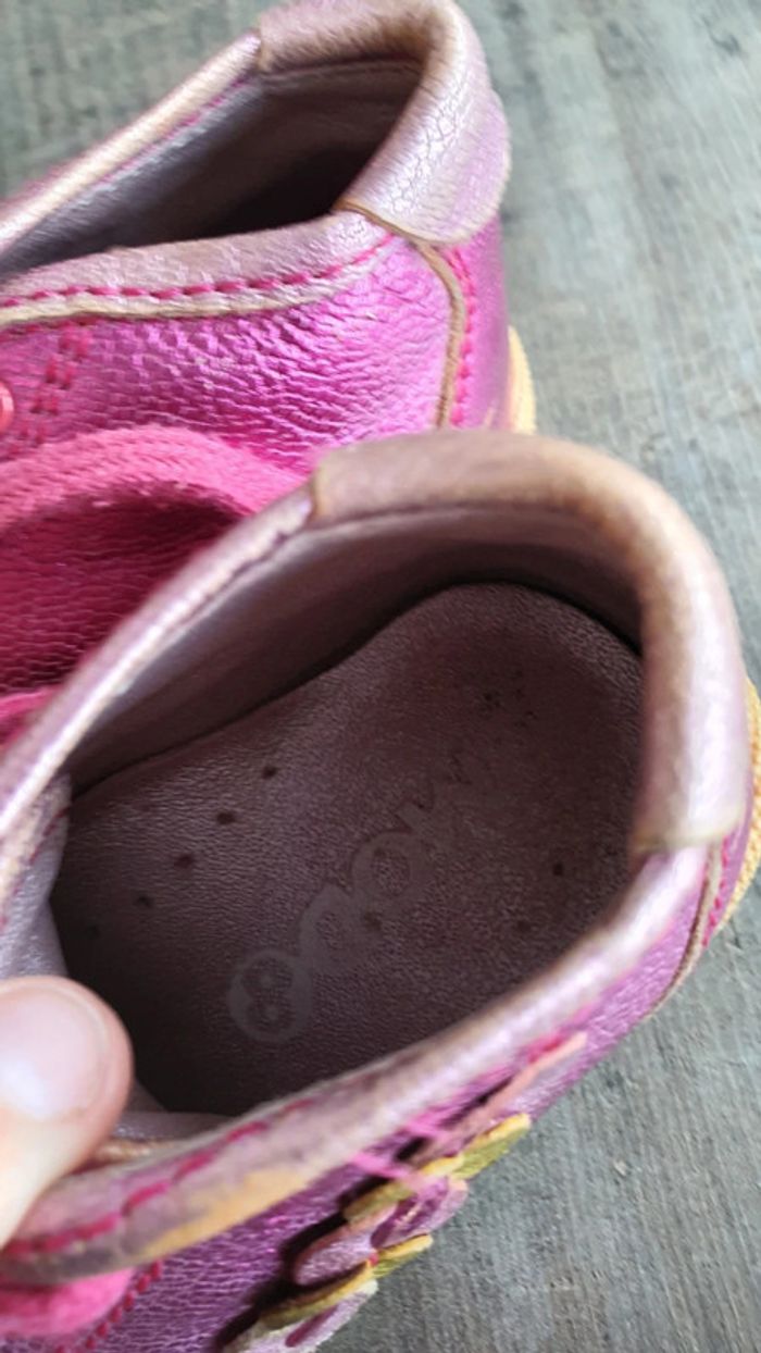 Chaussures mod8 taille 19 en très bon état - photo numéro 2