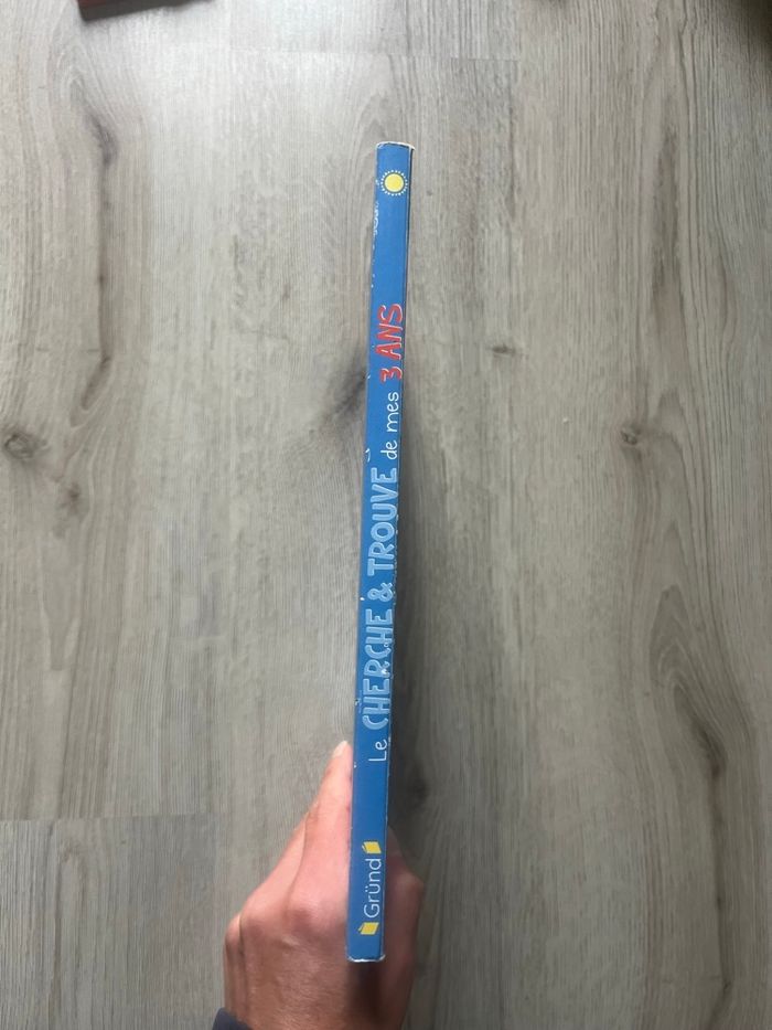 Livre: Le cherche & trouve de mes 3 ans - photo numéro 3