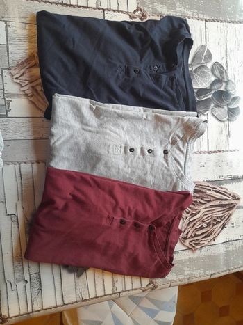 3 tee-shirts manches longues M