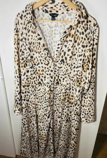 Robe longue femme léopard taille 46 / new look