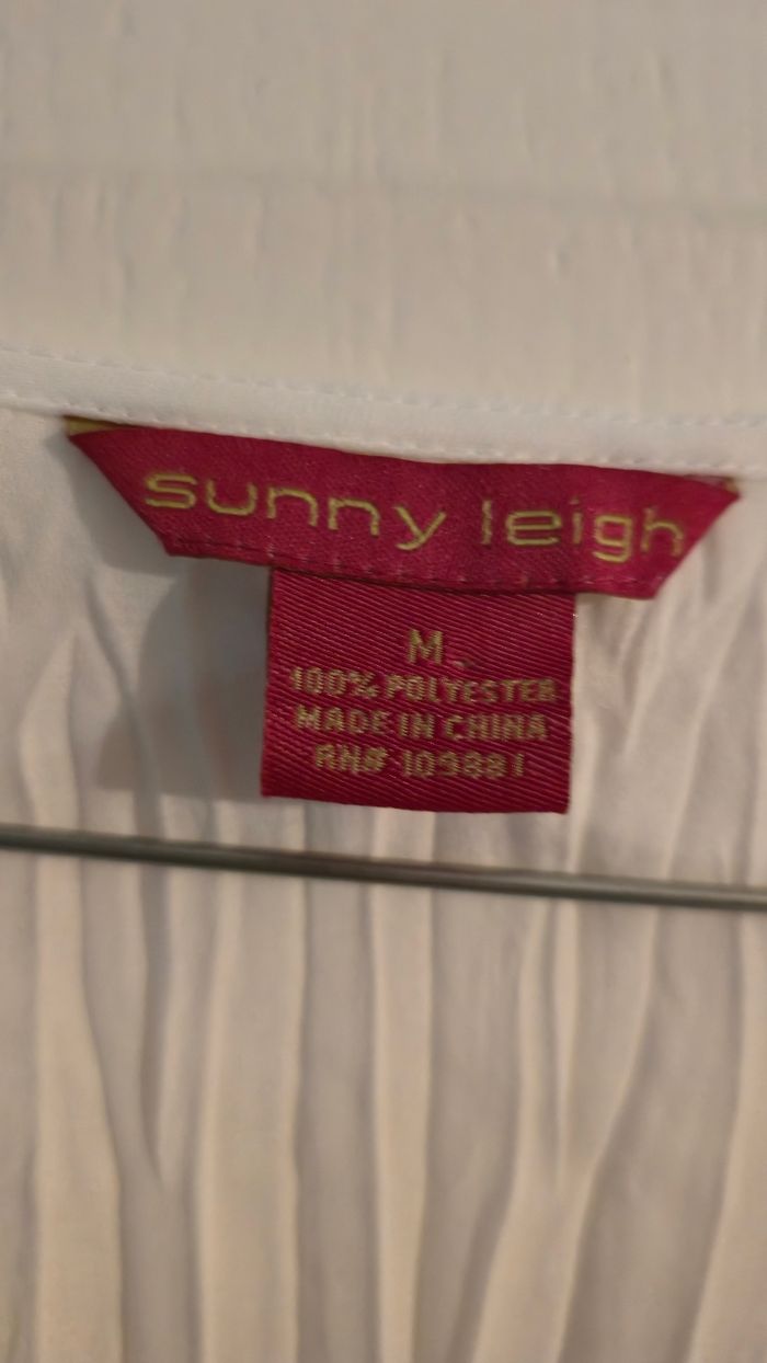 Chemisier blanc à volants - photo numéro 2