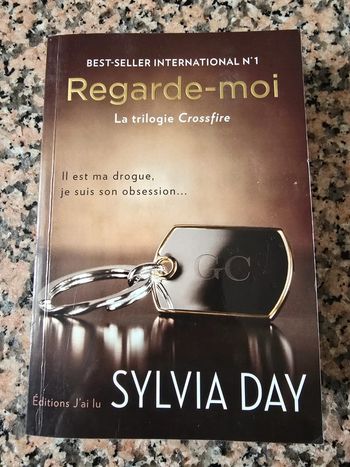 Regarde moi la trilogie crossfire