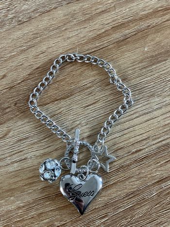bracelet guess neuf jamais porté 