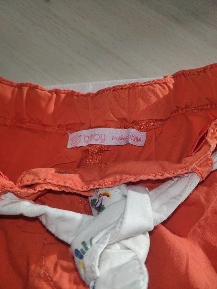 Joli short fille rouge orangé avec ceinture 18 mois - photo numéro 4