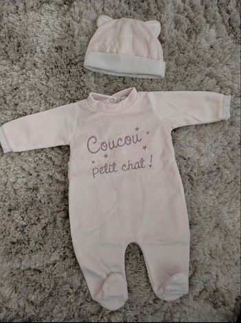 Pyjama + bonnet