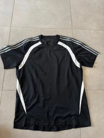 T-shirt de sport adidas XXL, bon état