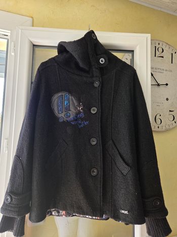 Manteau court desigual