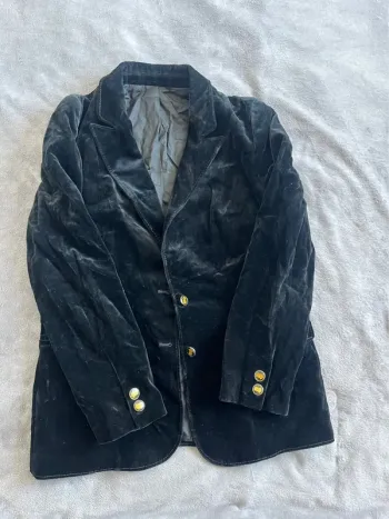 Blazer noir vintage en velours – Boutons dorés – Style chic rétro – T. M