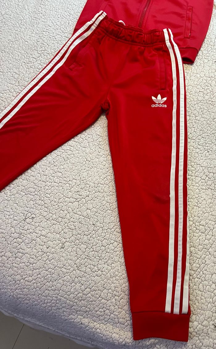 Ensemble jogging adidas rouge et blanc - photo numéro 3