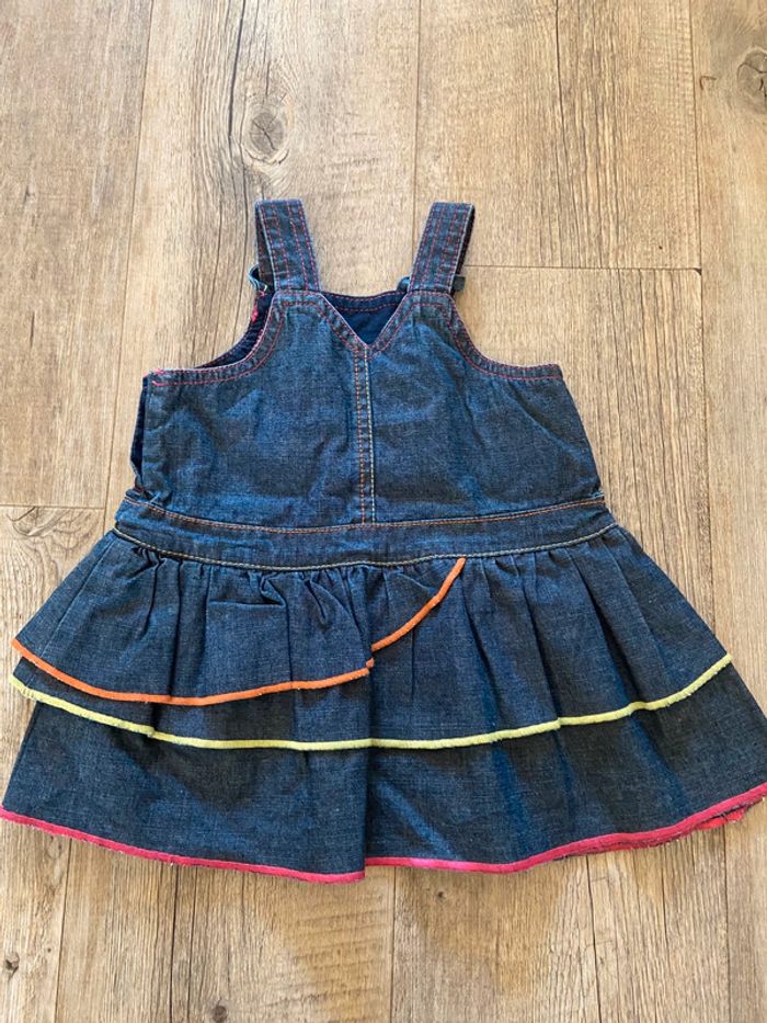 Superbe petite robe en jean clayeux 6 mois excellent état - photo numéro 3
