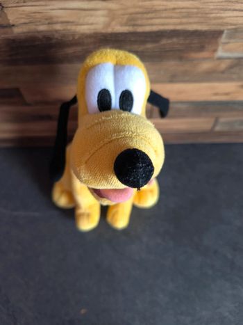 Peluche Pluto 25cm