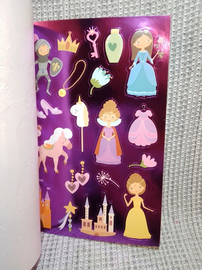 Sticker Book "Princesse" (cœur) - photo numéro 3