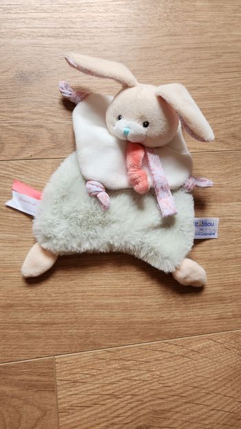 Doudou lapin Petit Bisou - Doudou et Compagnie