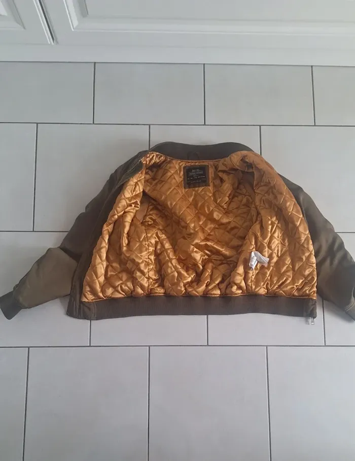 Bombers" berska" - photo numéro 2