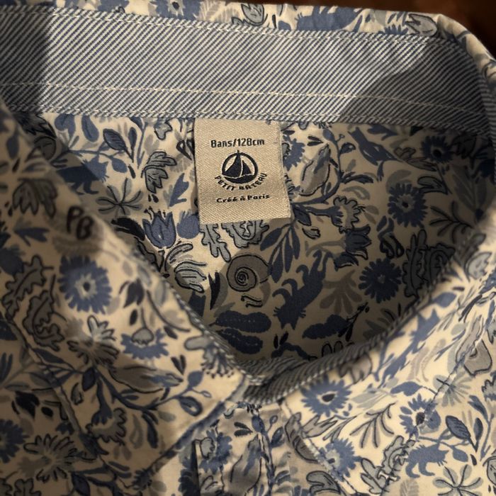 Vends chemise manches longues petit bateau 8 ans très bon état - photo numéro 3