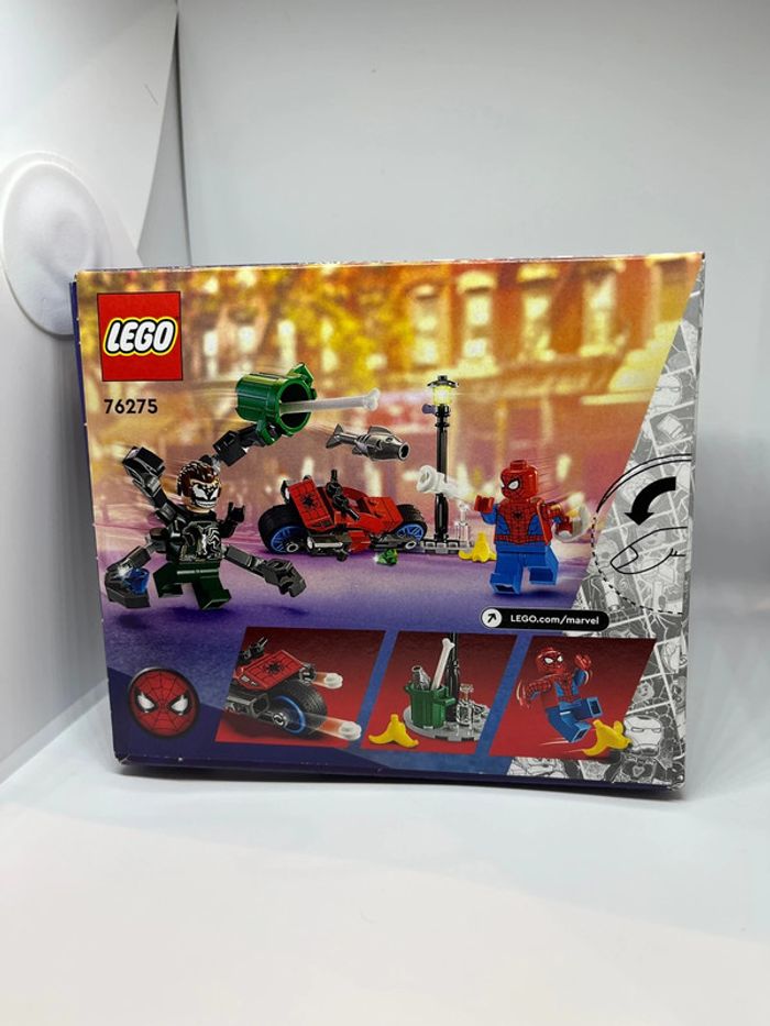 Lego Marvel 76275 Course poursuite entre Spider-Man et Dr Octopus - photo numéro 2
