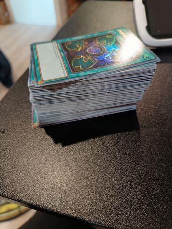 Lot 118 cartes Yu-Gi-Oh (aucun doublon)