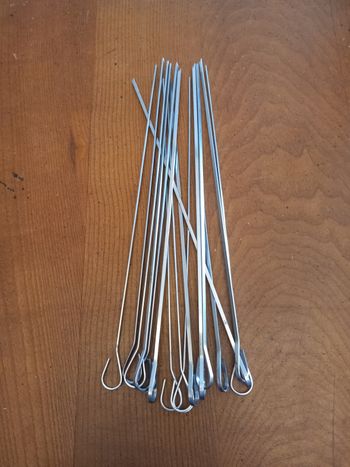 Lot 16 pics à brochettes