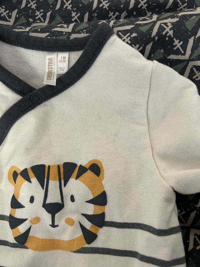 Pyjama 1 mois - photo numéro 2