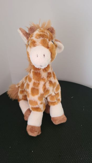 doudou girafe