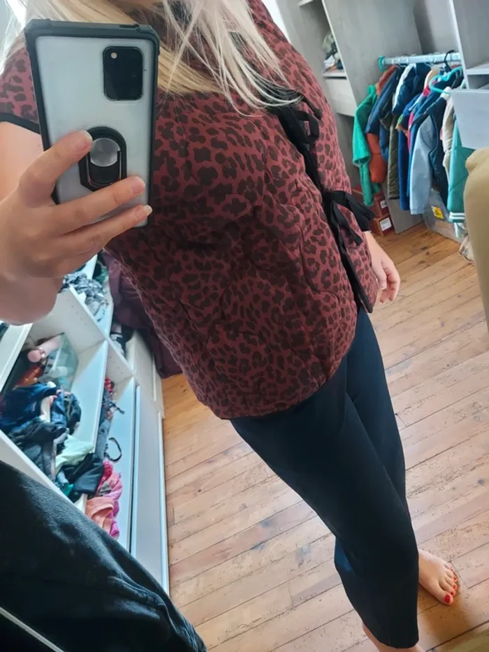Veste sans manches léopard 🐆 - photo numéro 2