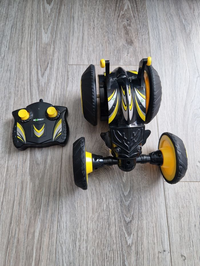 Voiture télécommandé