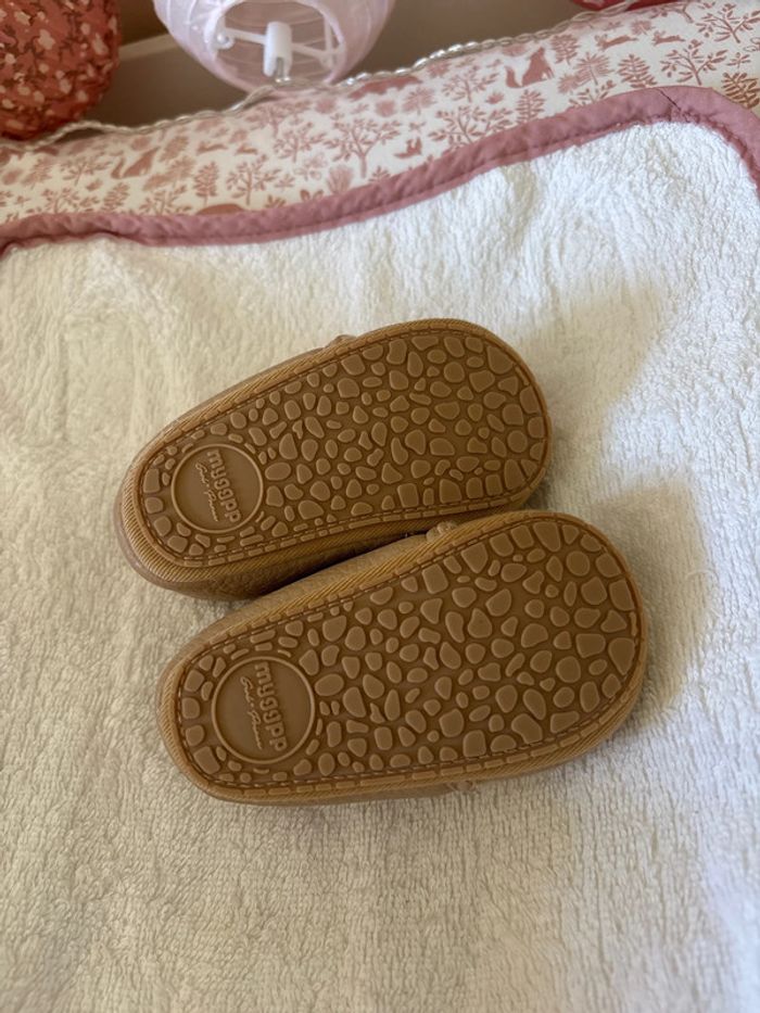 Chaussures super souples taille 3-6M - photo numéro 6