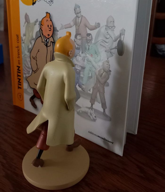 Figurine tintin en trench coat - photo numéro 6