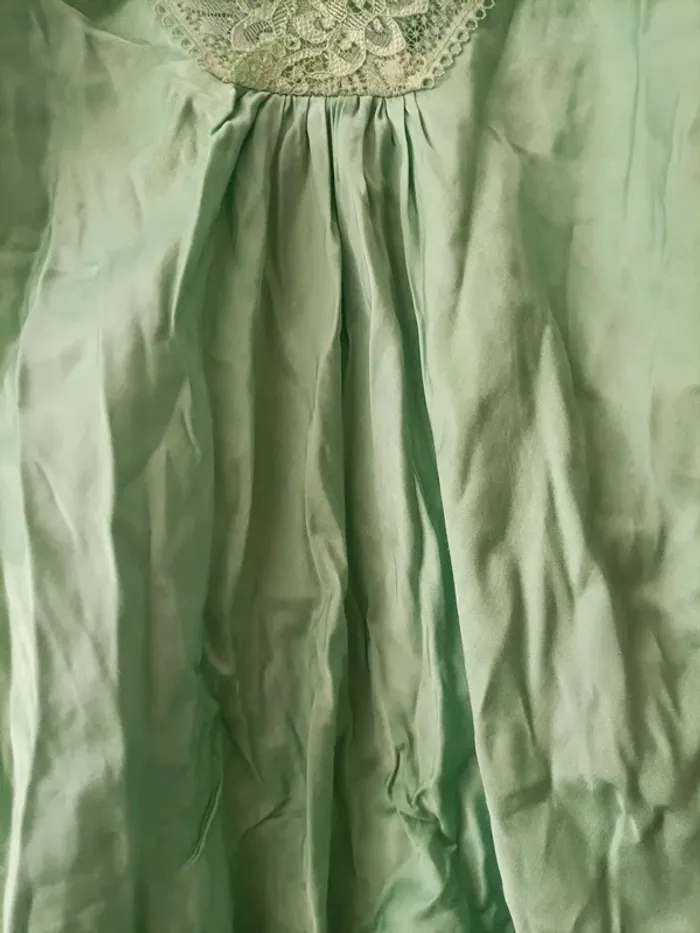 Joli haut vert amande fluide - photo numéro 7