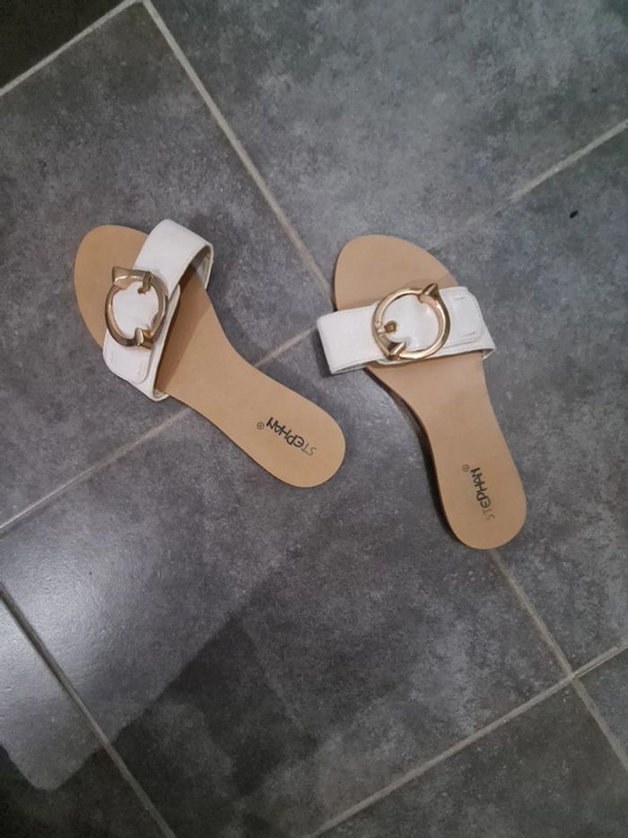Claquettes mule blanche