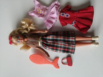 poupée skipper barbie
