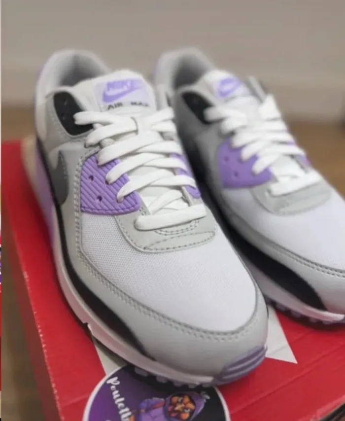 Nike Air Max 90 White Cool Grey Violet Lilac Taille 42 - photo numéro 3