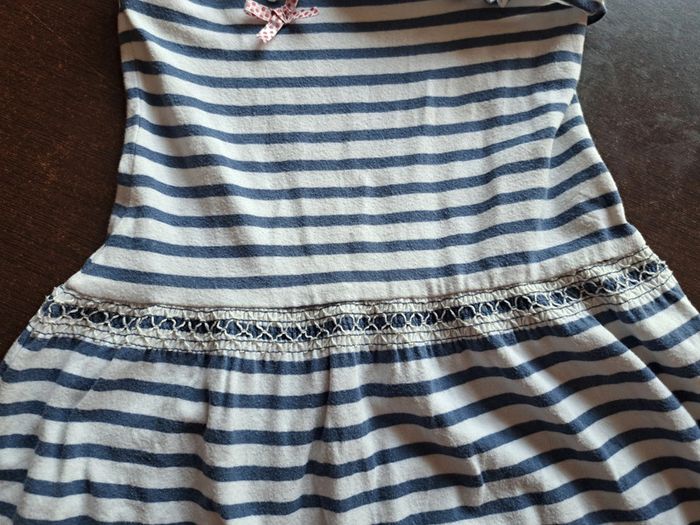 Robe Gémo 5 ans - photo numéro 3