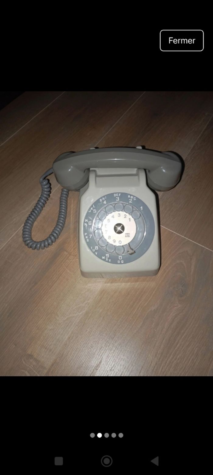 Téléphone vintage - photo numéro 2
