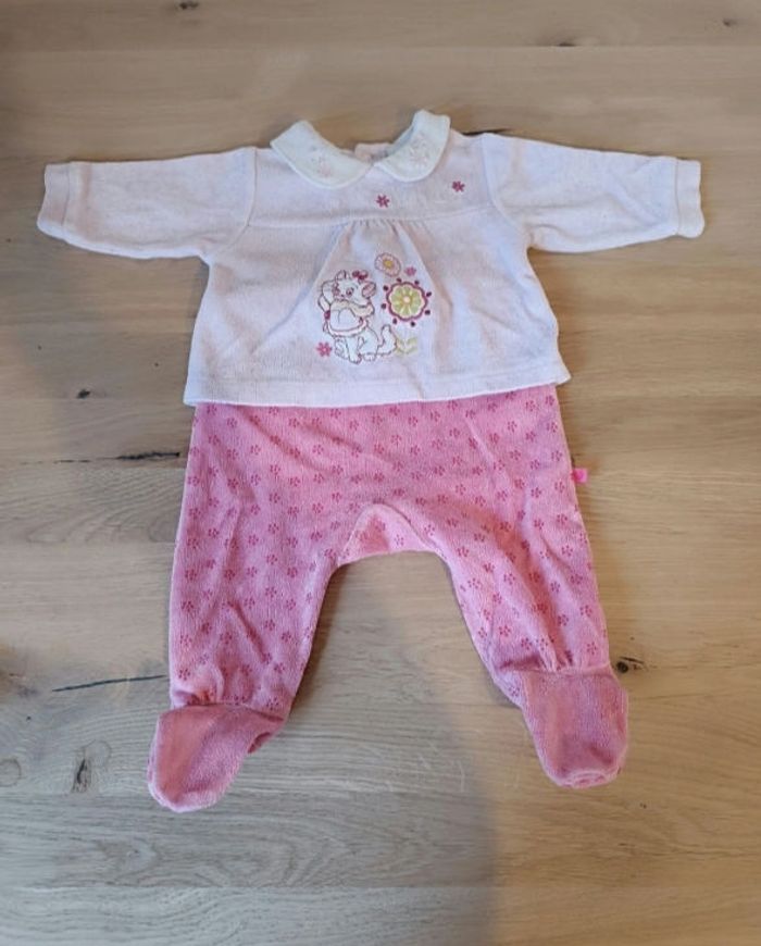 Lot de 2 pyjamas velours  Disney fille 1 mois - photo numéro 3